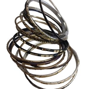 Women 18 different bangle bracelets 3"